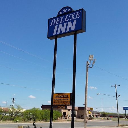 Deluxe Inn Stamford Eksteriør billede
